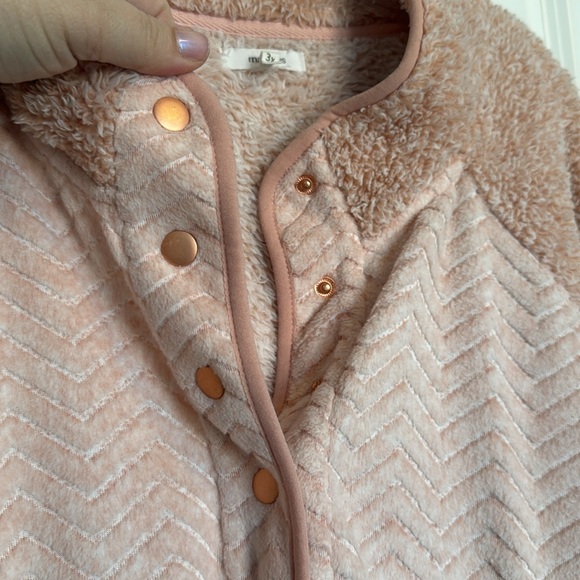 Maurices Pink Sherpa Pullover w/Pockets, 3X - Picture 5 of 9